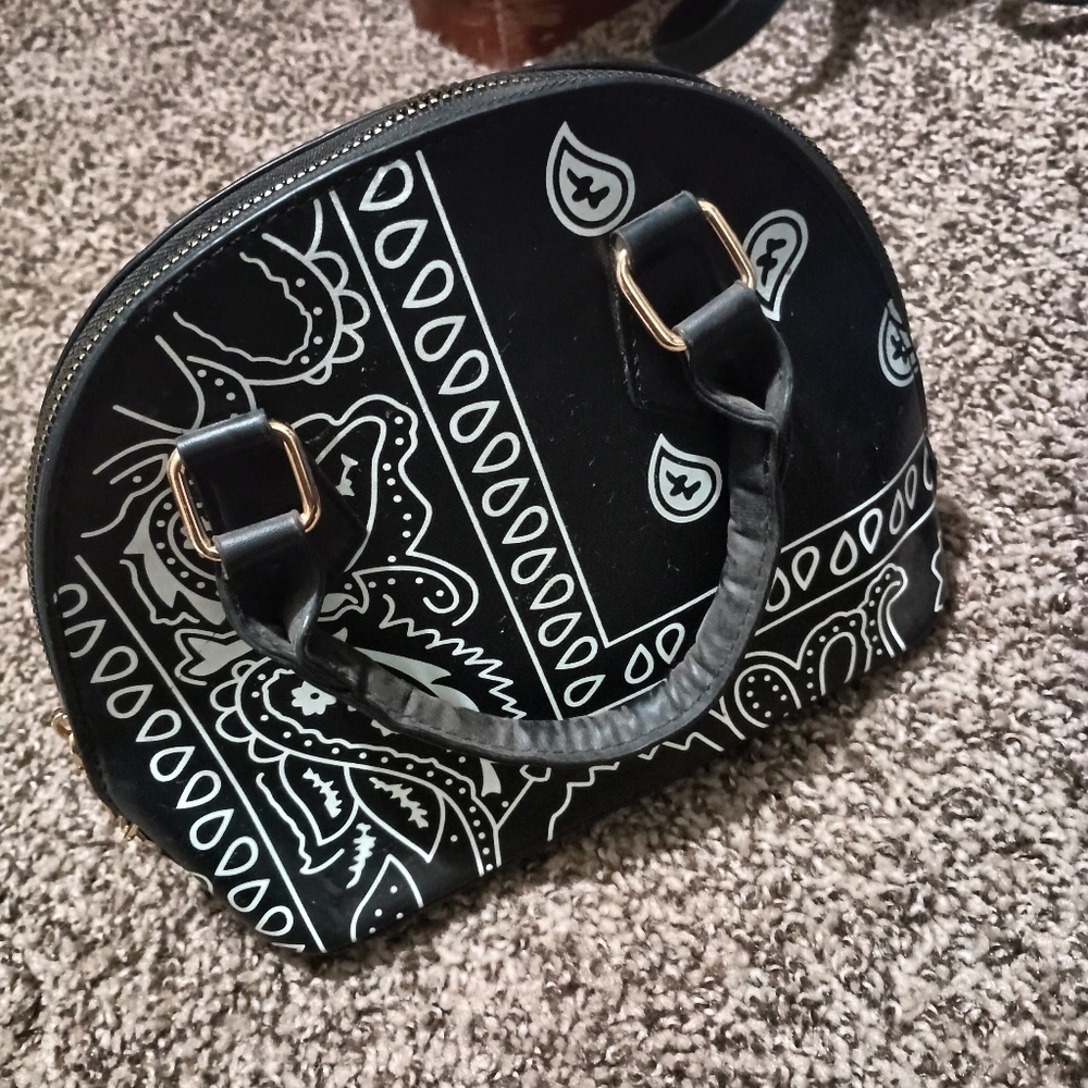 Small bandana print bag